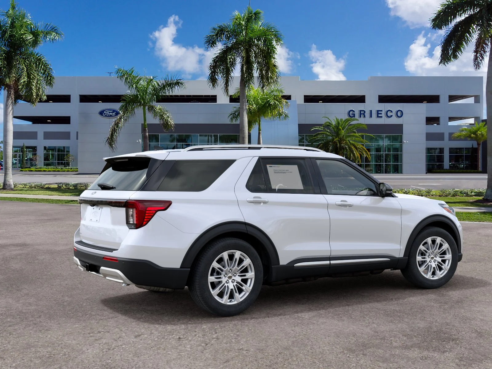 New 2027 Star White Metallic Tri-Coat Ford Platinum™ image 29