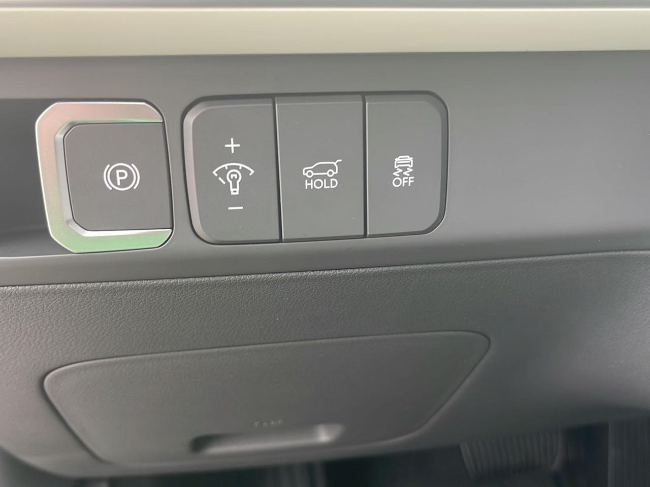 New 2026 Rockwood Green Hyundai SEL AWD image 54