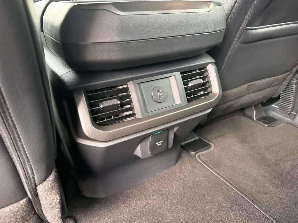 Used 2025 Silver Ford Tremor image 17