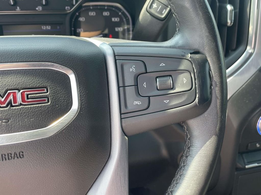 Used 2020 Blue GMC Elevation image 25