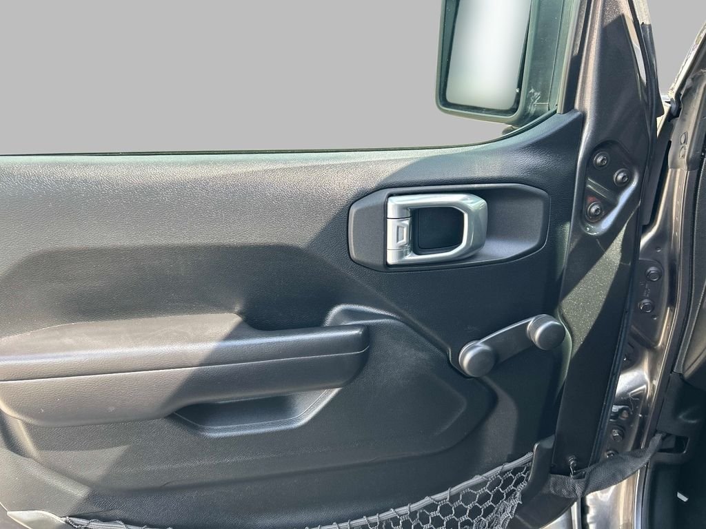 Used 2021 Gray Jeep Willys image 12