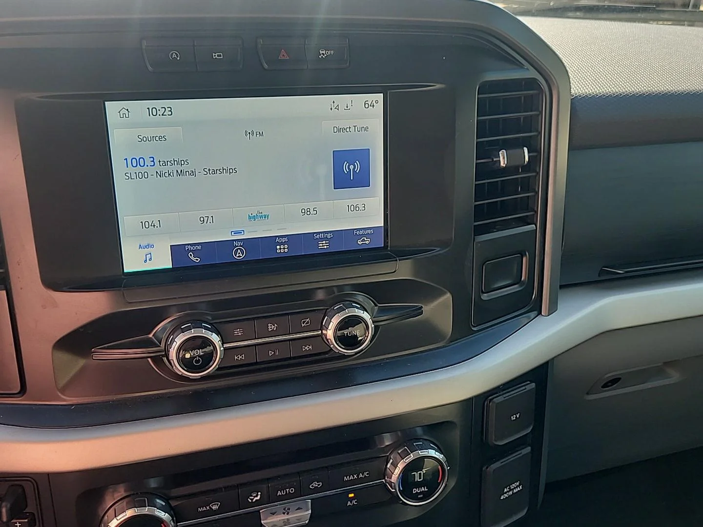 Used 2021 Oxford White Ford XLT image 6