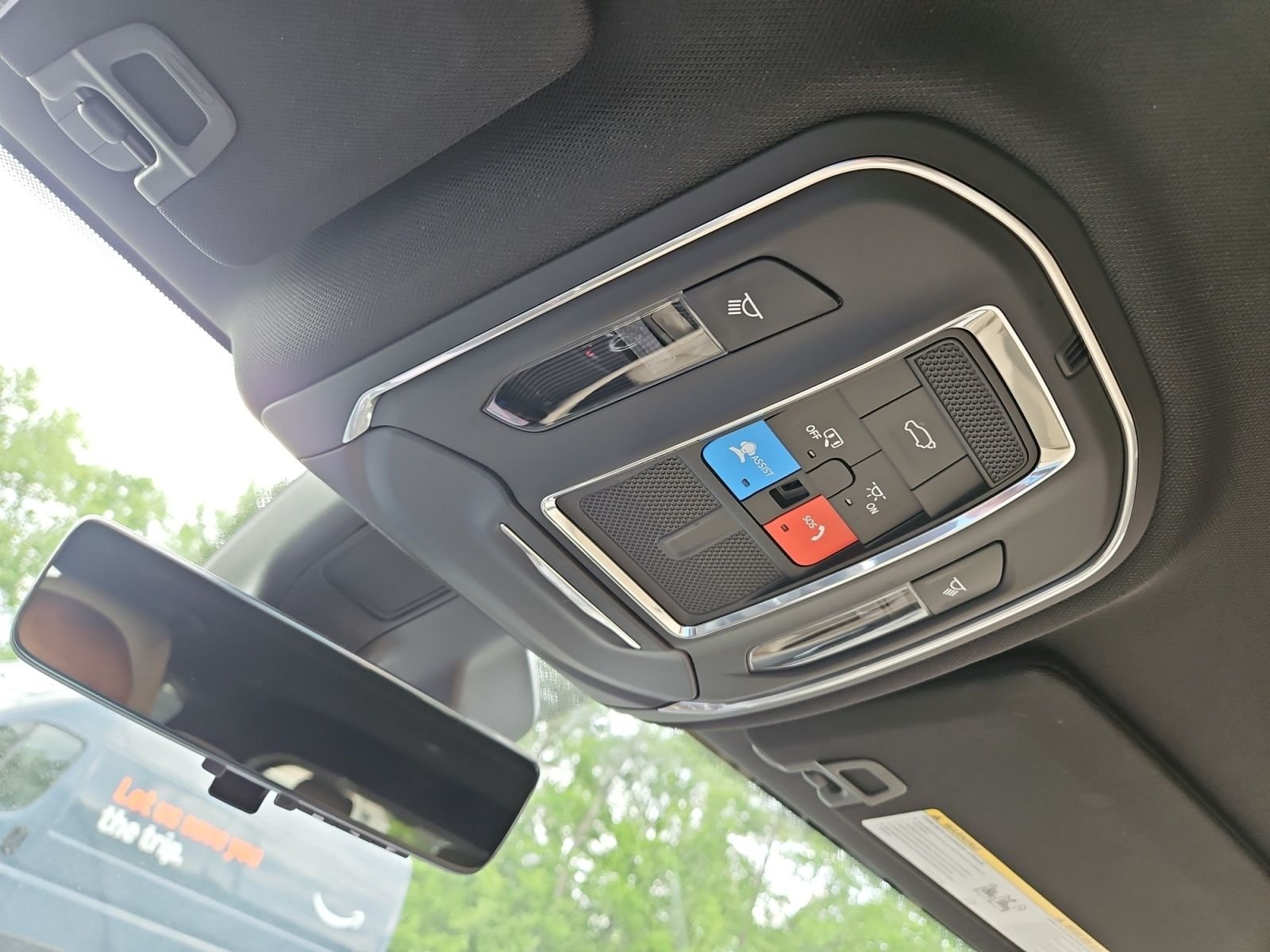 Used 2023 Black Jeep Limited image 30