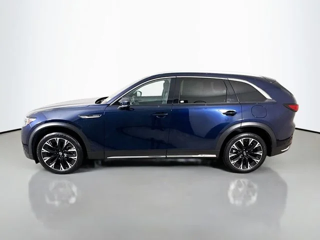 Used 2025 Blue Mazda Premium Plus image 4