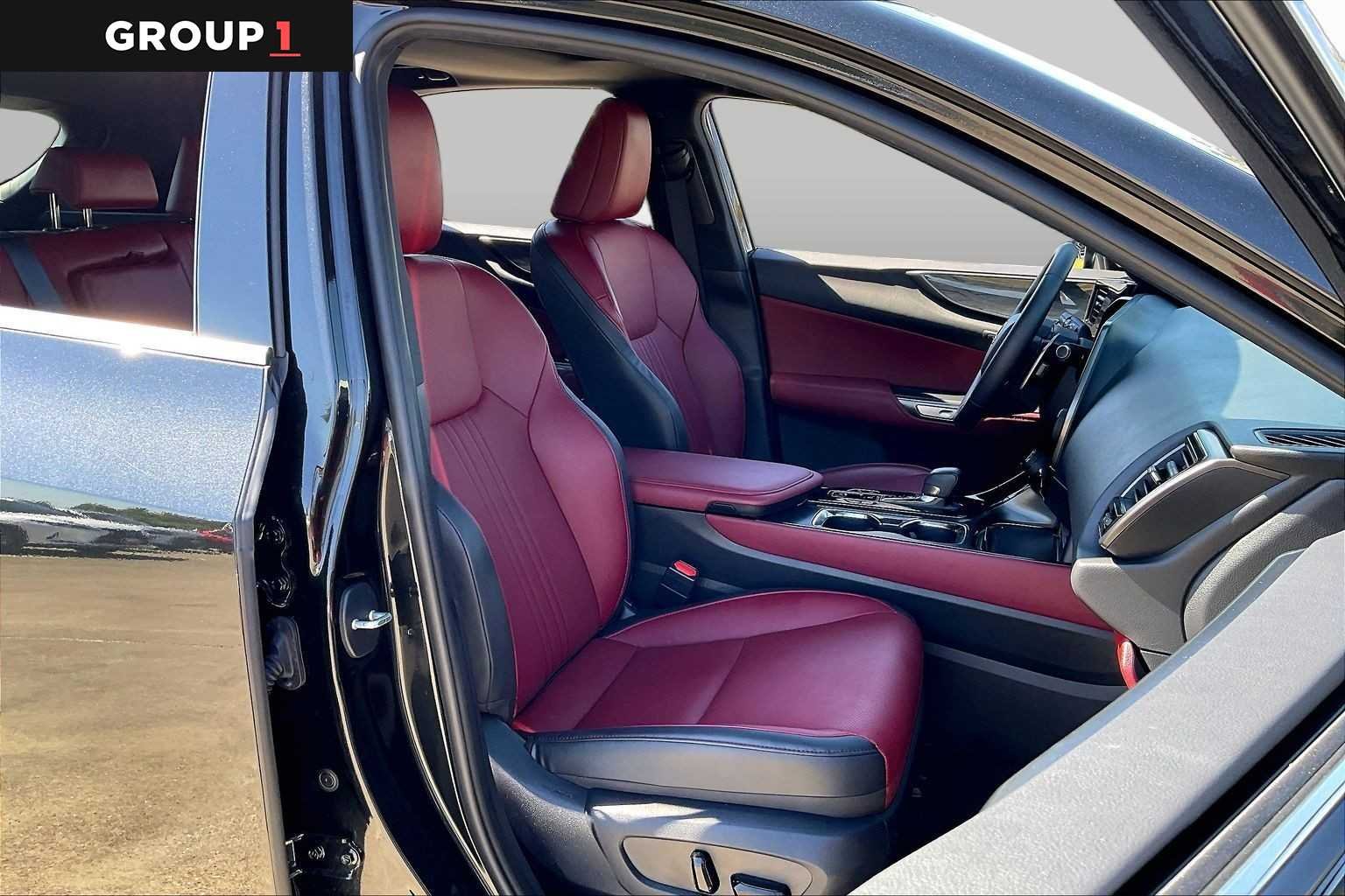 Used 2026 GRAPHITE BLACK GF. Lexus Premium image 8