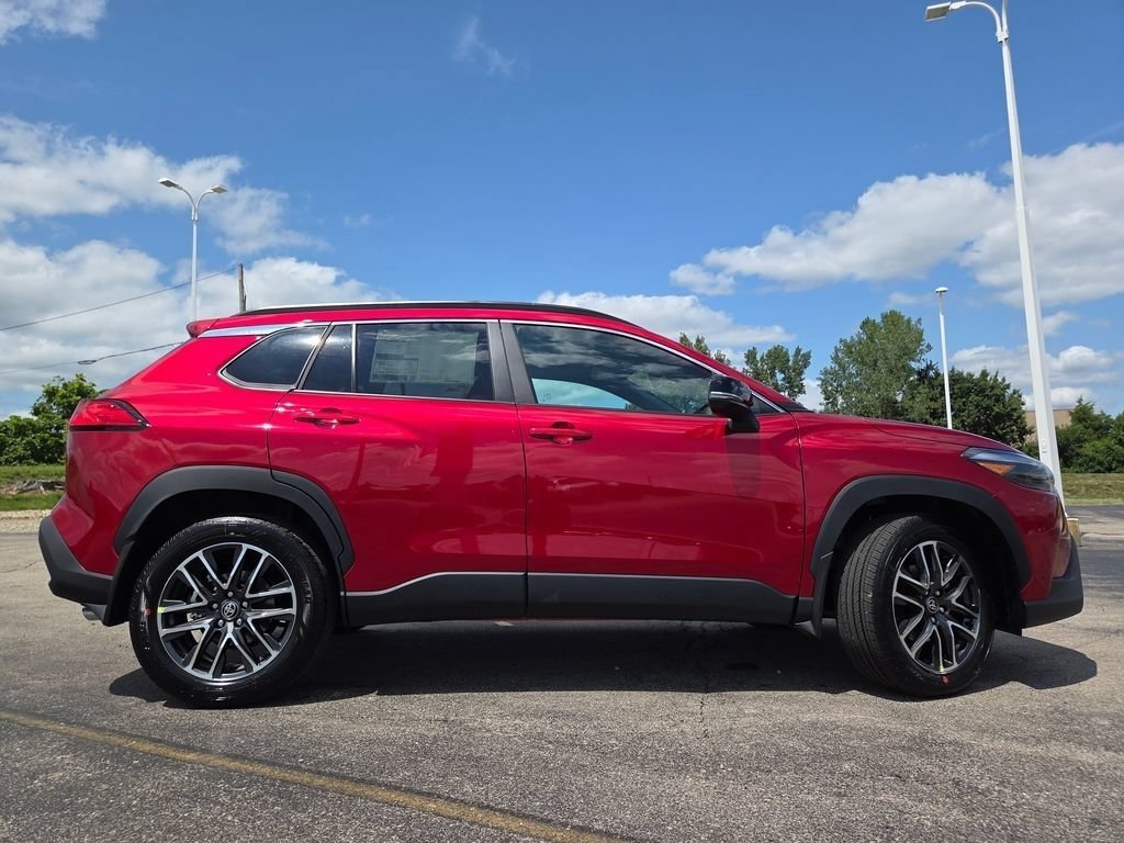 New 2026 Soul Red Crystal Toyota XLE image 22