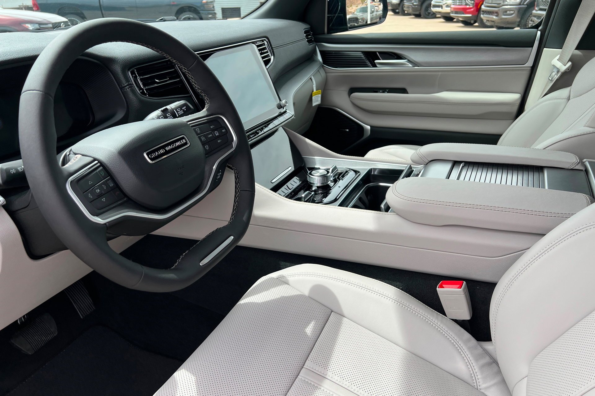 New 2026 Fathom Blue Pearl-Coat Exterior Paint (Late Availability) Jeep Limited Altitude image 16