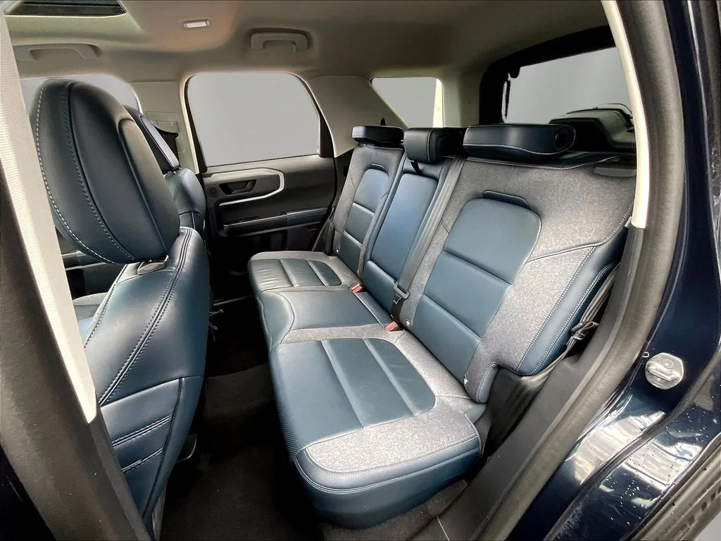 Used 2021 Blue Metallic Ford Outer Banks image 22