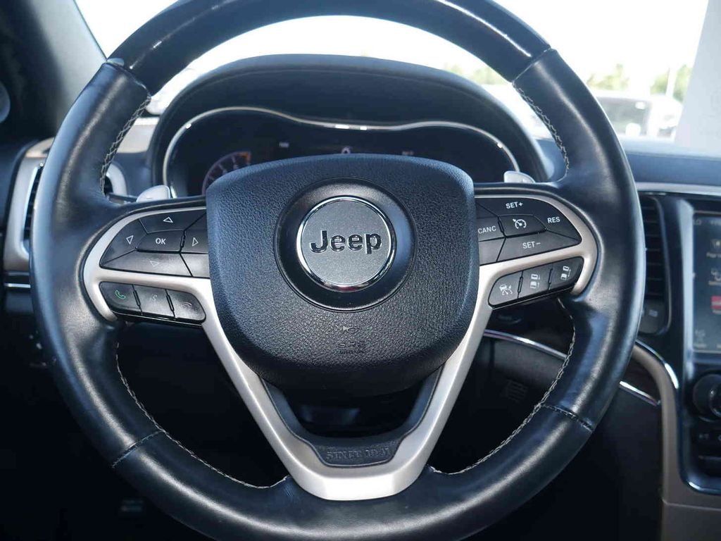 Used 2015 Black Jeep Overland image 35
