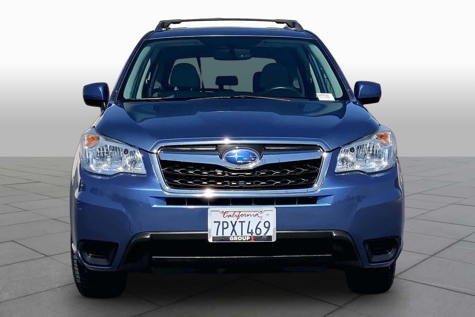 Used 2016 Quartz Blue Pearl Subaru 2.5i Premium image 3