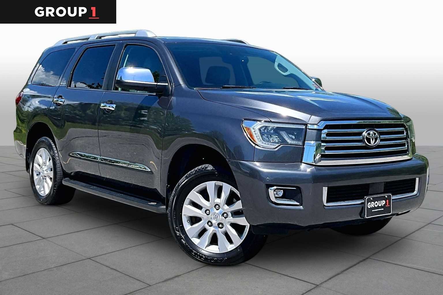 Certified Used 2019 Magnetic Gray Metallic Toyota Platinum image 3