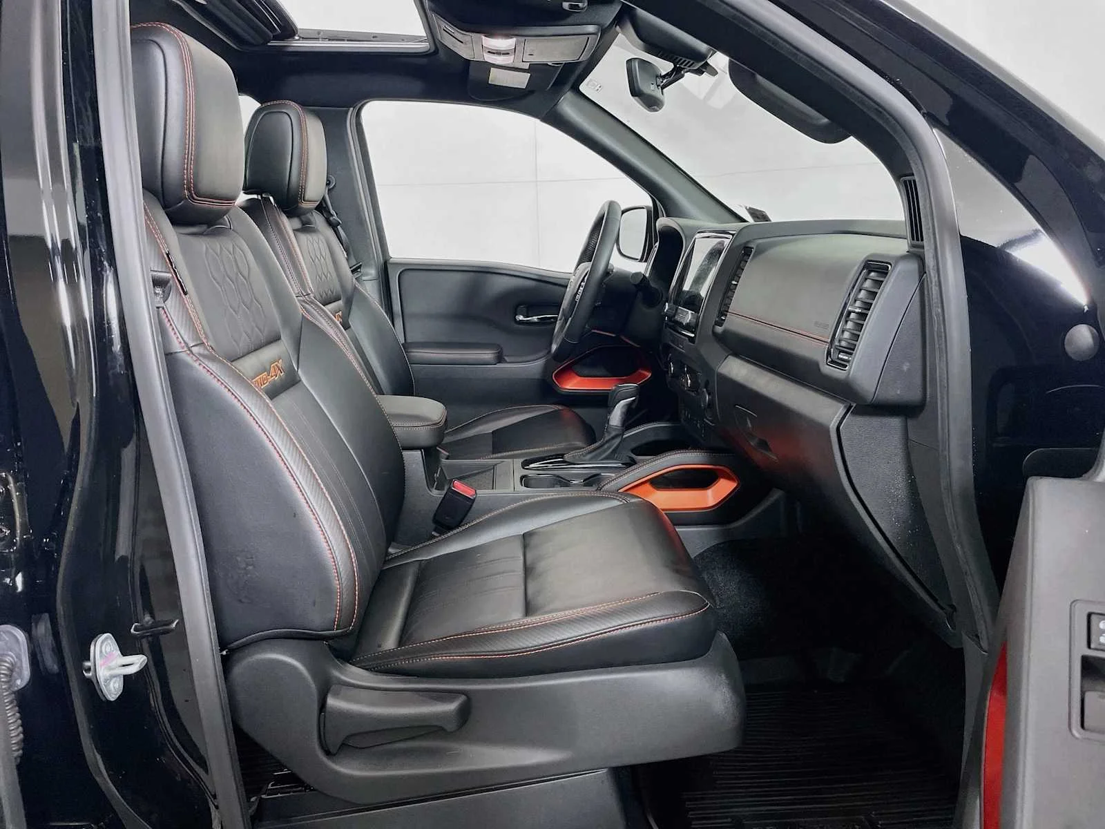 Certified Used 2023 Super Black Nissan PRO-4X image 27