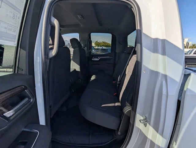 New 2026 Summit White Chevrolet RST image 5