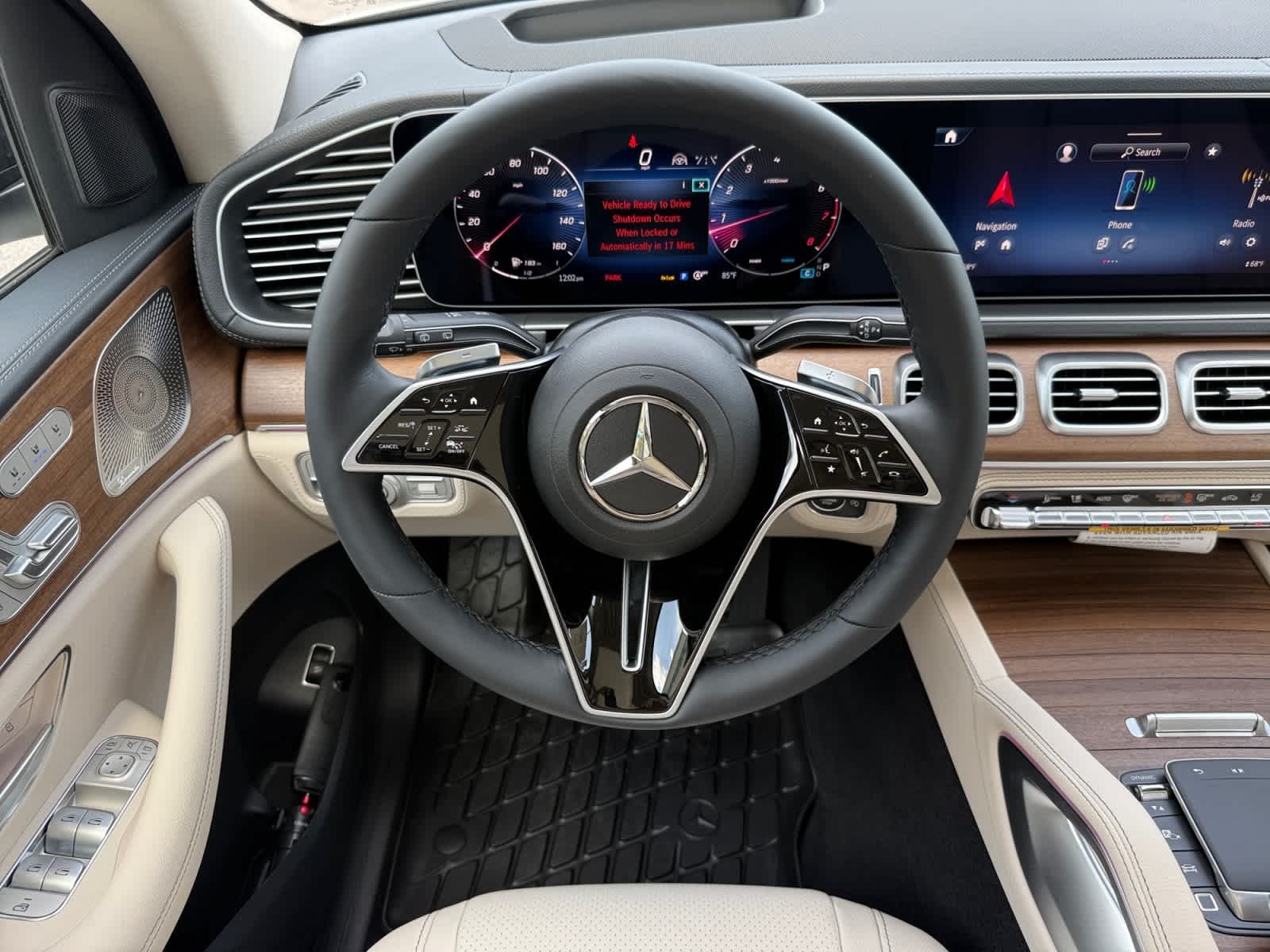 New 2026 MANUFAKTUR Moonlight White Metallic Mercedes-Benz GLE 350 image 14