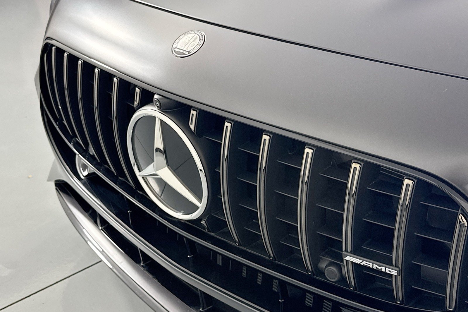 New 2026 MANUFAKTUR Graphite Grey Magno Mercedes-Benz AMG® GT 63 S E Performance 4-Door Coupe image 12