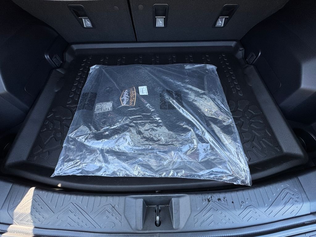 Used 2024 Geyser Blue Pearl Subaru Wilderness image 38