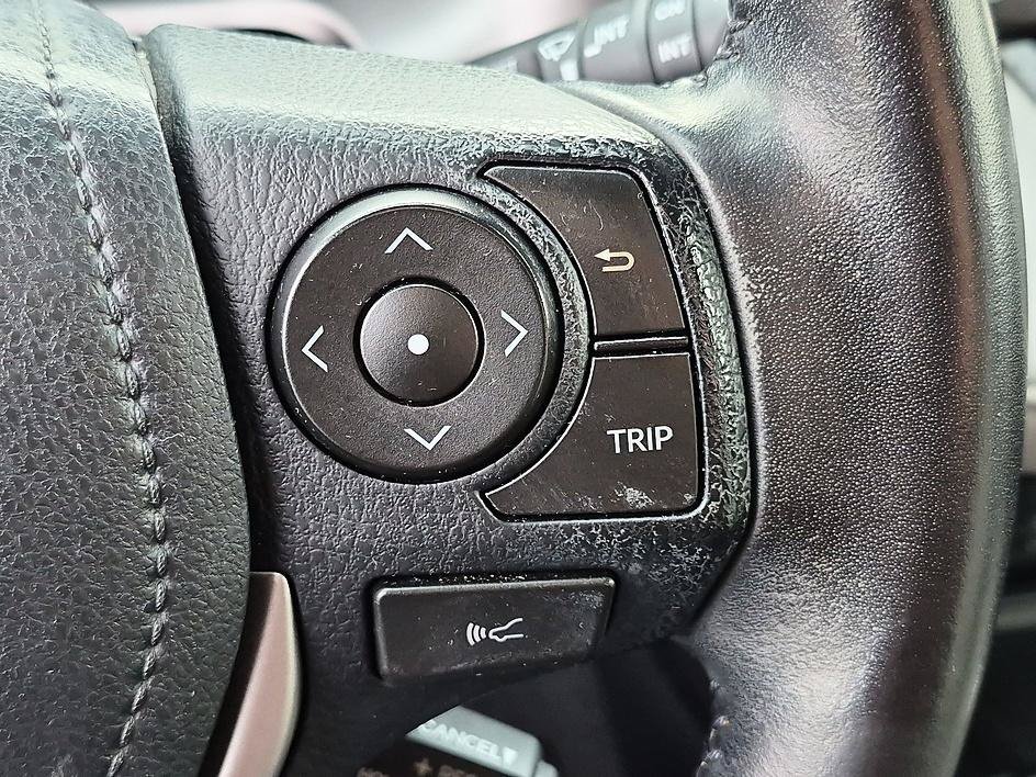 Used 2016 Magnetic Gray Metallic Toyota Limited image 17