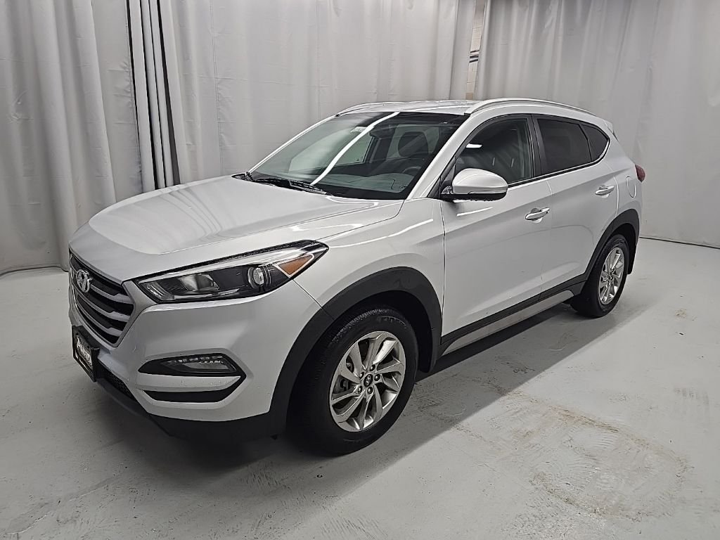Certified Used 2018 Silver Hyundai SEL Plus image 2