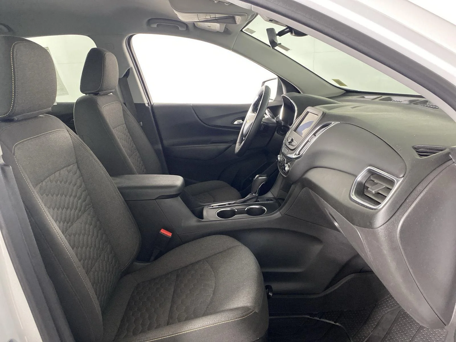 Used 2021 Summit White Chevrolet LT image 27