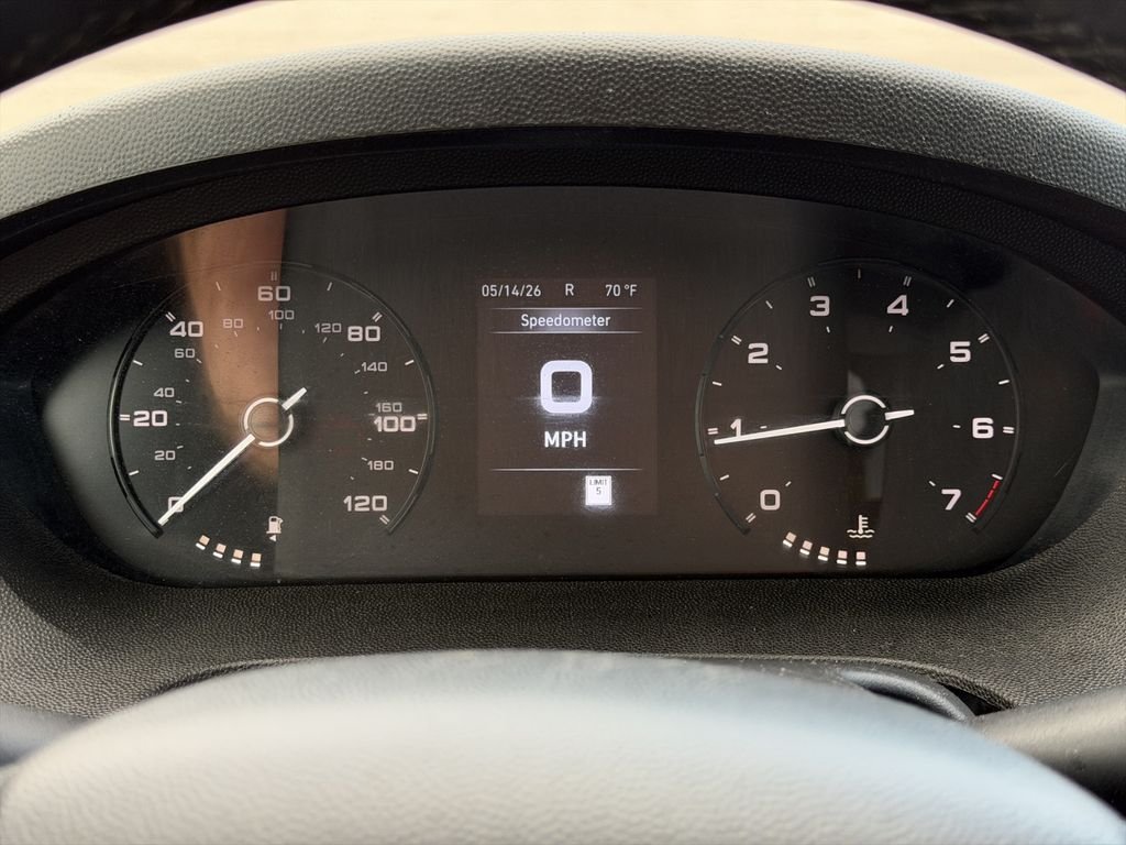 Used 2023 White Ram Base image 11