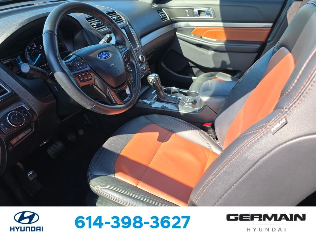 Used 2019 Black Ford XLT image 18