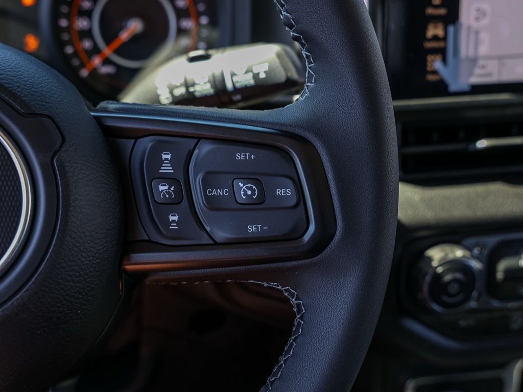 New 2026 Black Clear-Coat Exterior Paint Jeep Sport S image 26