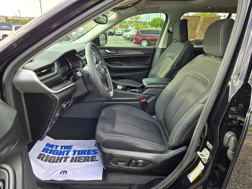 Certified Used 2023 Black Jeep Laredo image 14