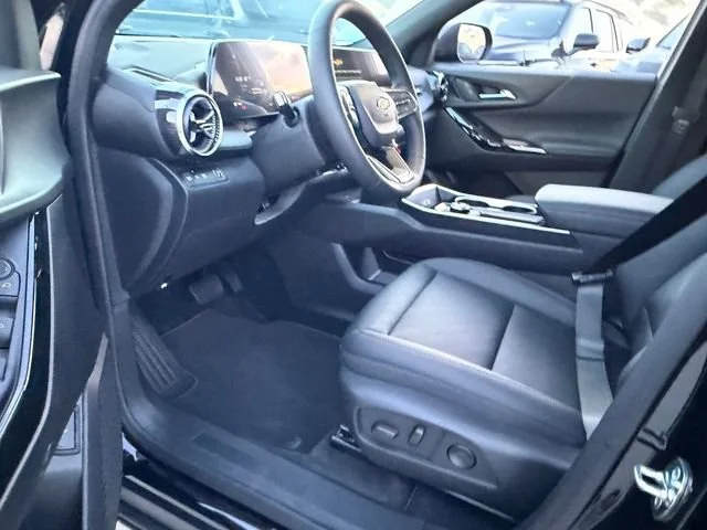 New 2027 Mosaic Black Metallic Chevrolet LT image 7