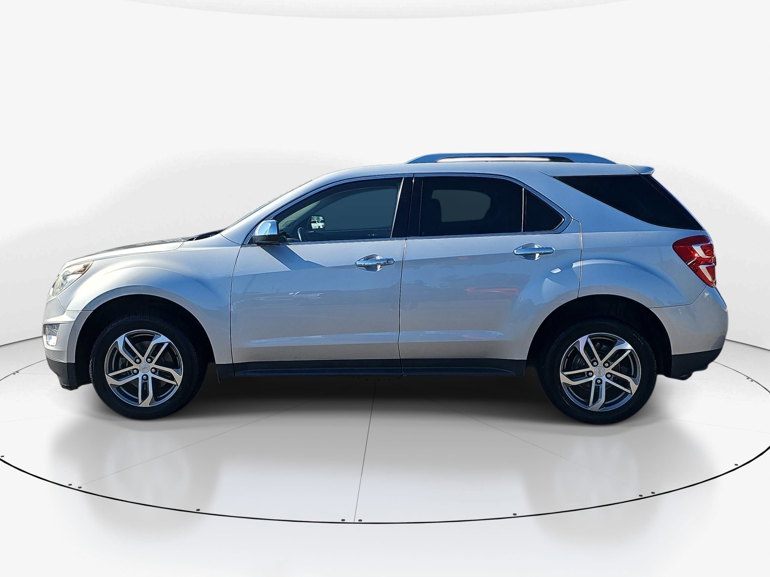 Used 2017 Silver Ice Metallic Chevrolet Premier image 6