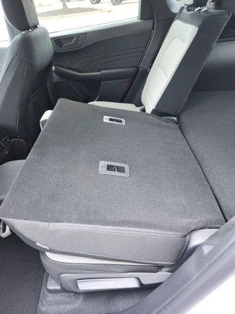 New 2026 Oxford White Ford Active® image 32