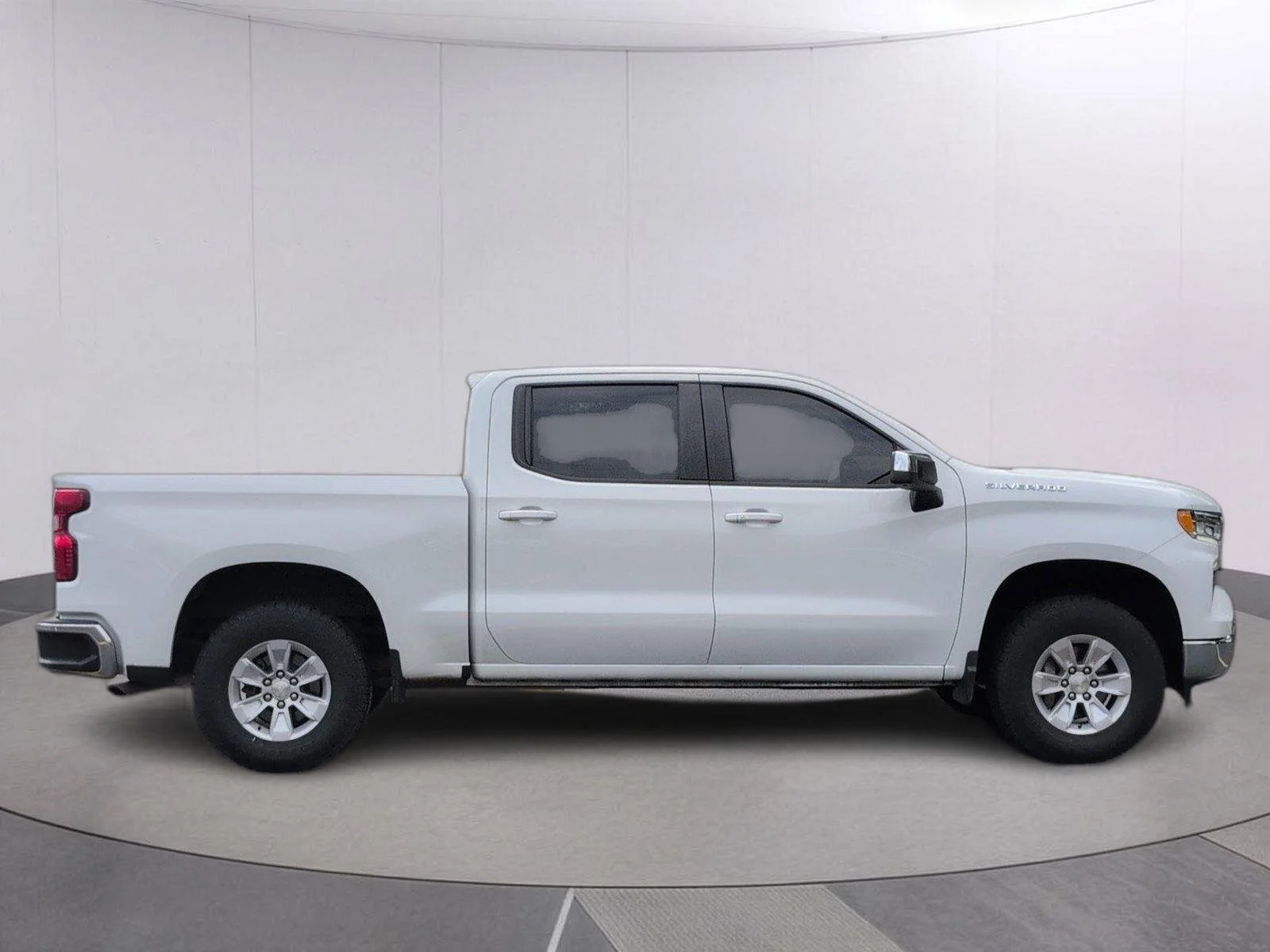 Used 2022 Summit White Chevrolet LT image 7