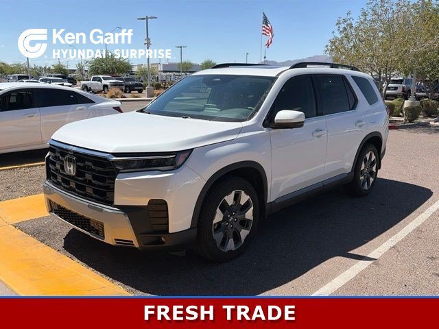 Used 2026 White Honda Touring image 1