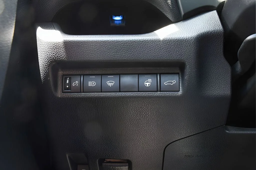 2021 Toyota RAV4 XSE - Photo 48