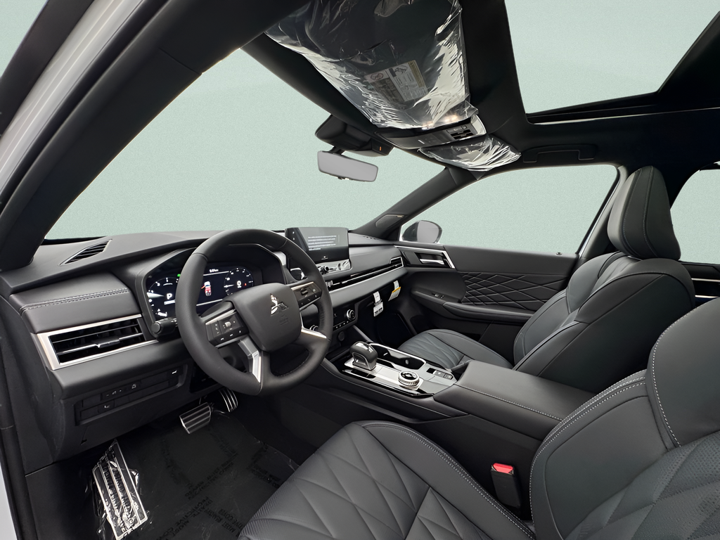 New 2026  Mitsubishi Black Edition image 16