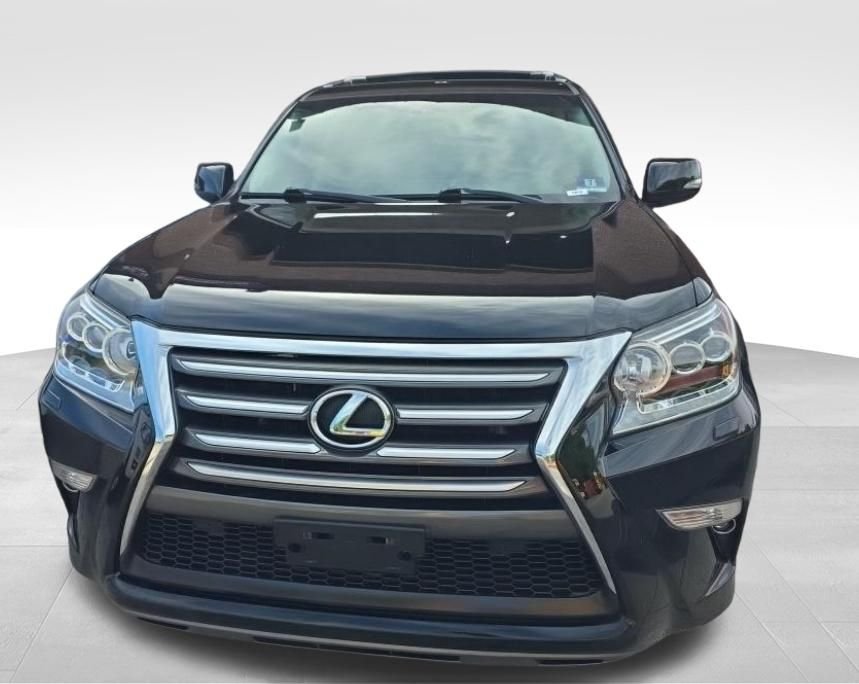 Used 2019 Black Lexus 460 image 3