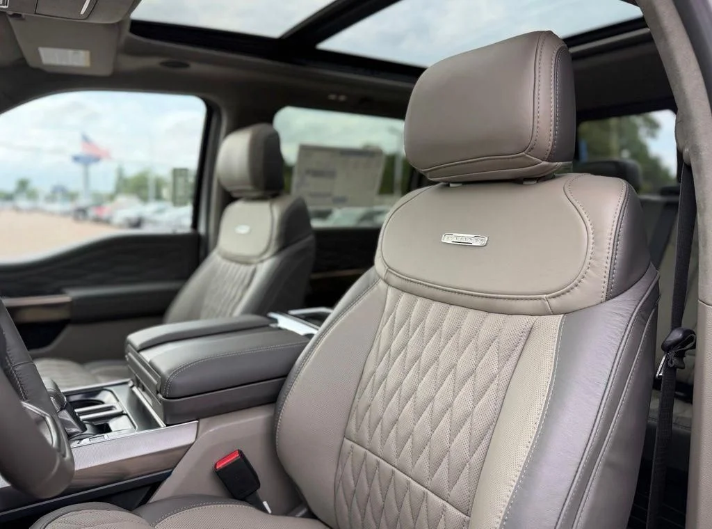 New 2026 Star White Metallic Tri-Coat Ford Platinum® image 17