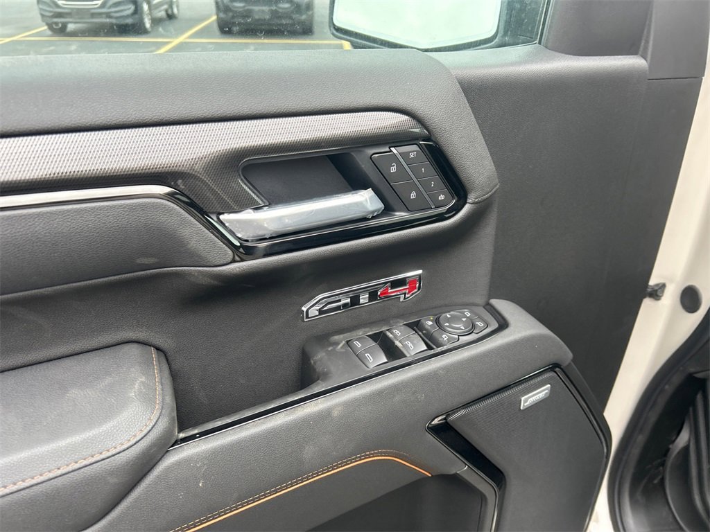 2026 GMC SIERRA - Image 14