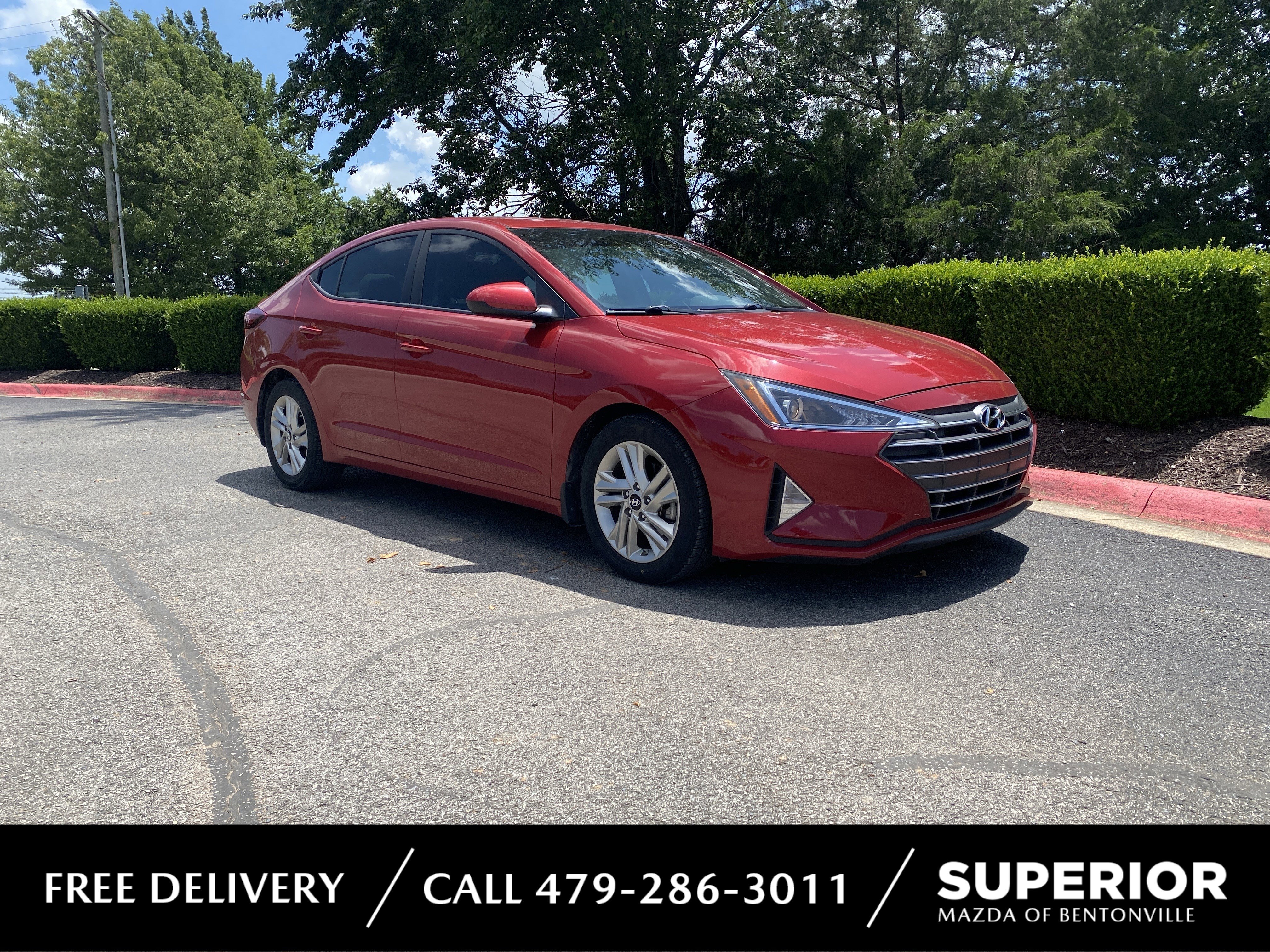 Used 2019 Scarlet Red Hyundai SEL image 1