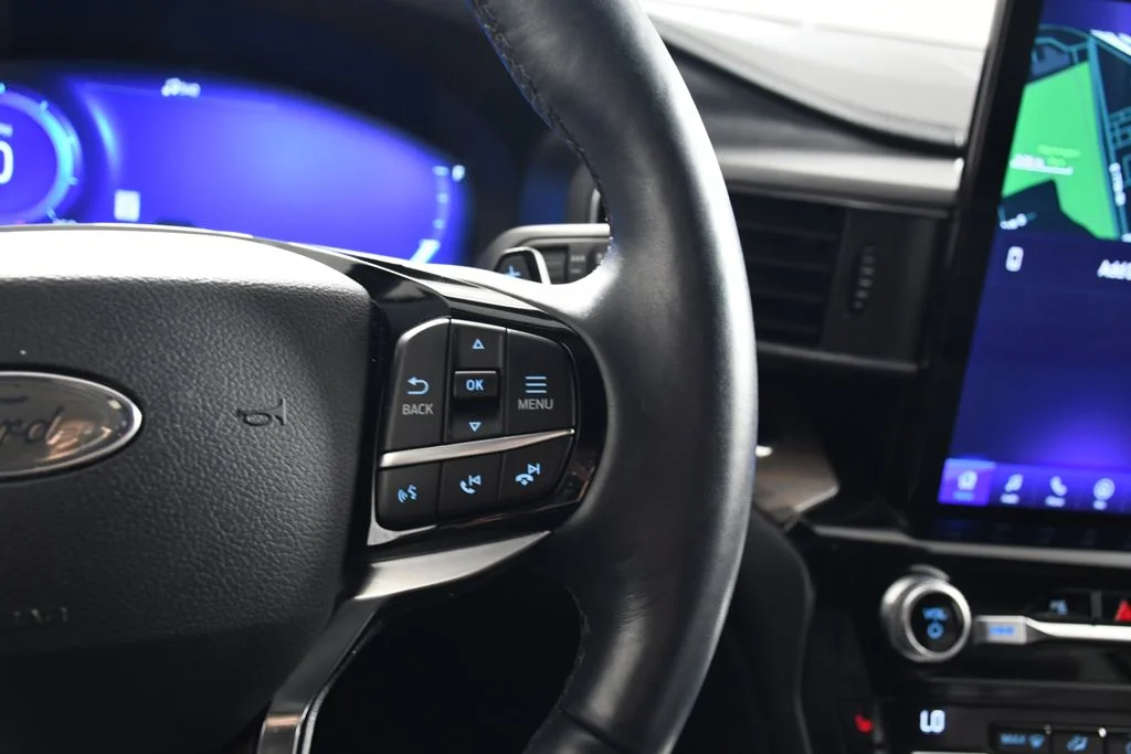 Used 2021 Agate Black Metallic Ford Platinum image 30