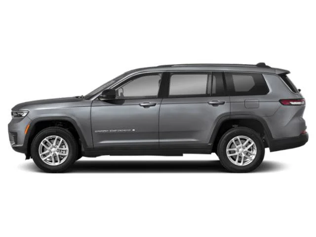 Used 2023 Baltic Gray Metallic Clearcoat Jeep Laredo image 3