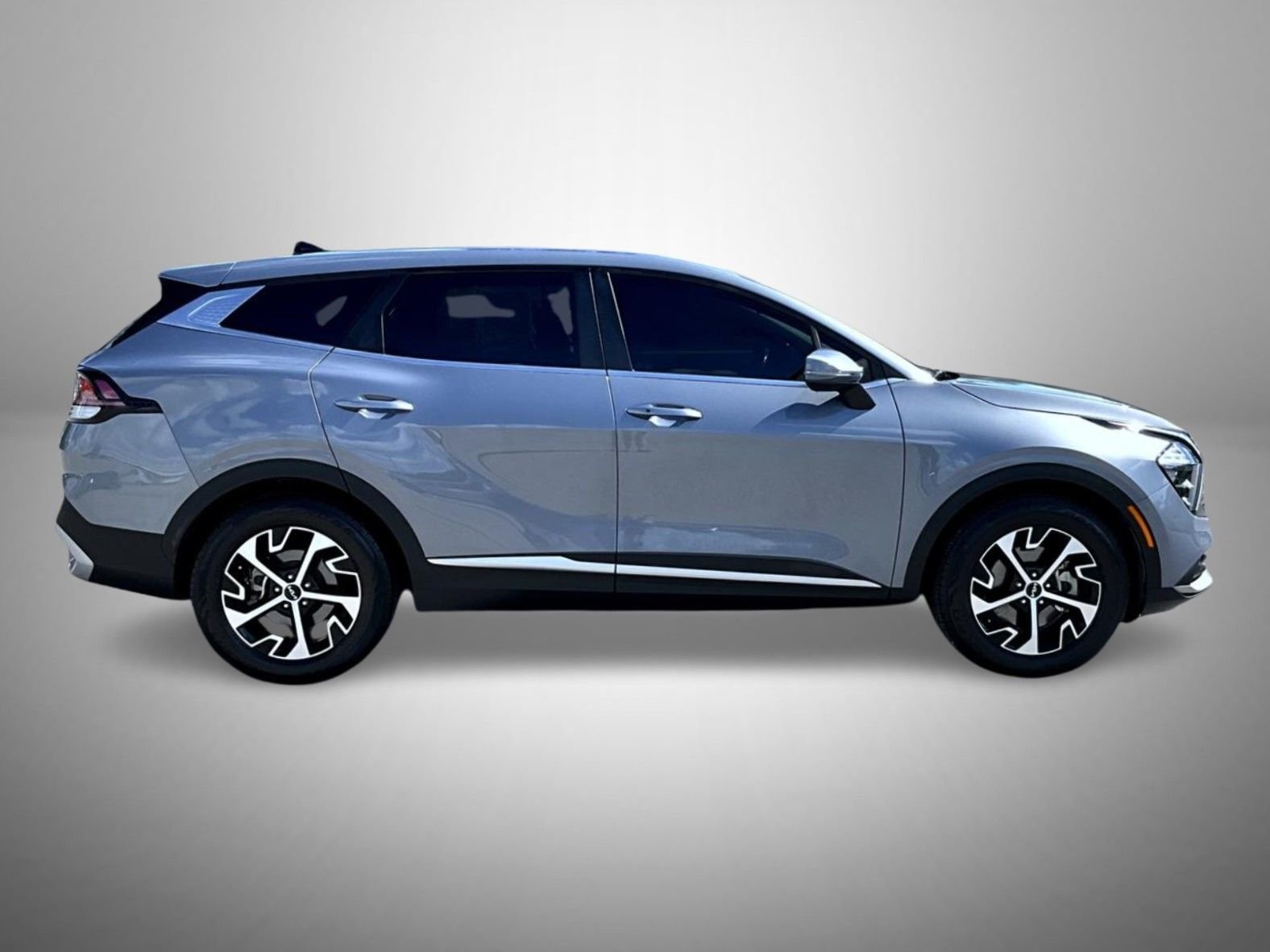 Used 2023 Silver Kia EX image 4