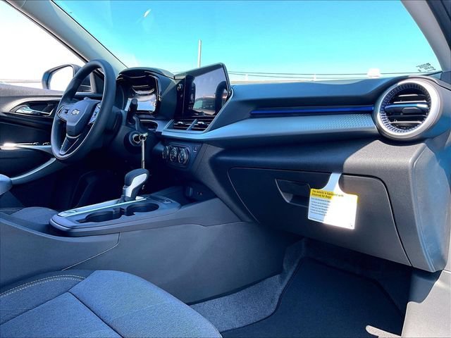 2026 Chevrolet Trax LS - Photo 9