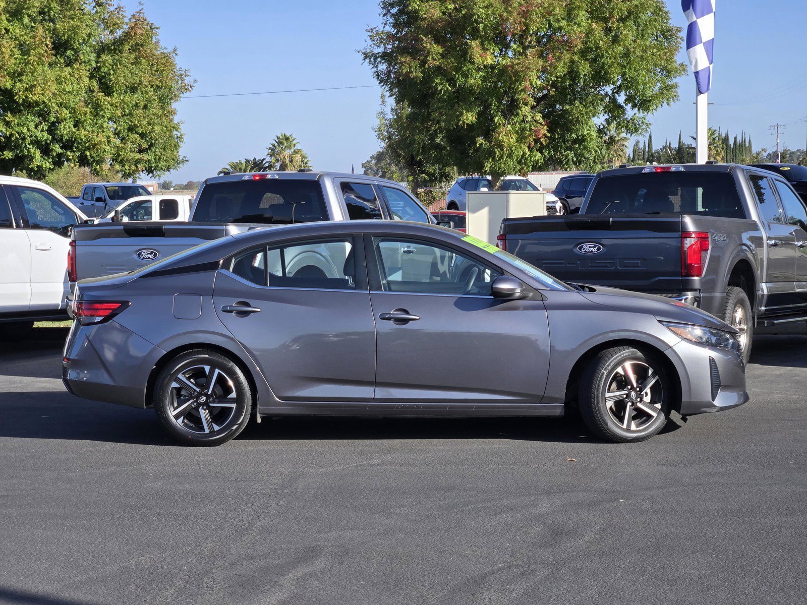Certified Used 2025 Gun Metallic Nissan SV image 3