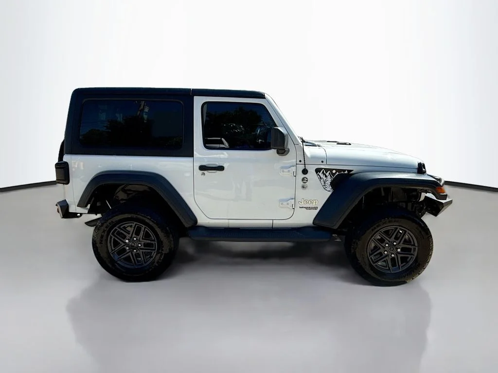 Used 2019 Bright White Clearcoat Jeep Sport S image 8