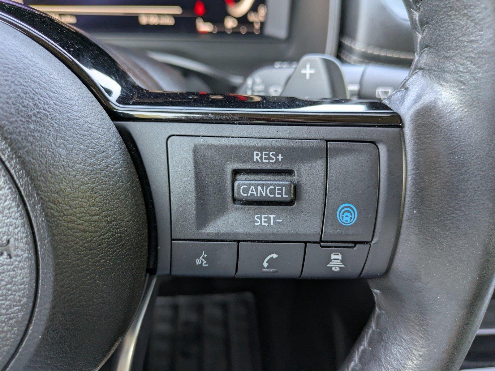 Used 2024 Boulder Gray Pearl/Super Black Nissan SL image 26