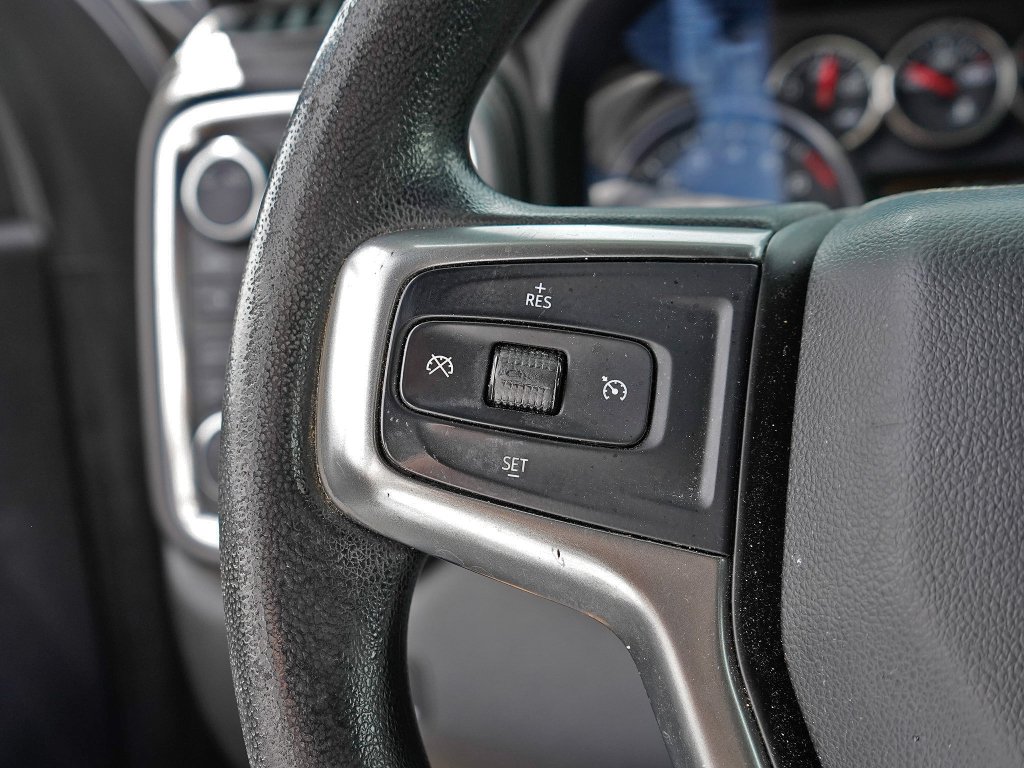 Used 2020 Shadow Gray Metallic Chevrolet LT image 13