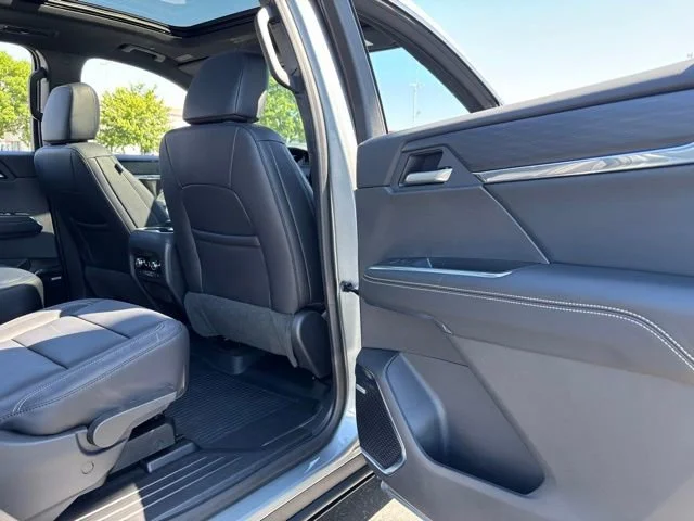 2026 GMC Acadia Elevation - Photo 38