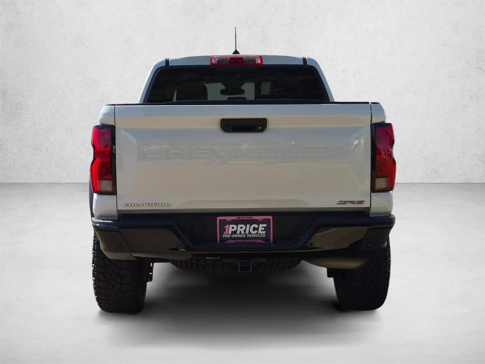 Certified Used 2023 Summit White Chevrolet 4WD ZR2 image 5