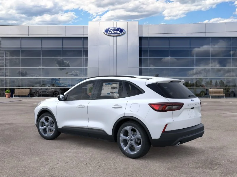 New 2026 Star White Metallic Tri-coat Ford ST-Line image 37