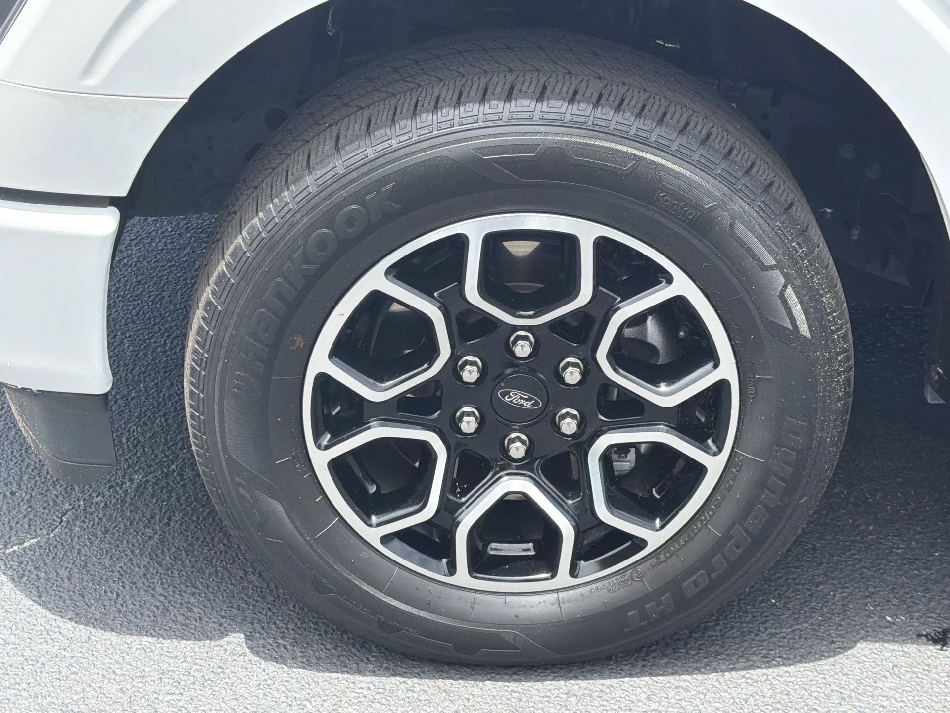 Certified Used 2023 Oxford White Ford XL image 30